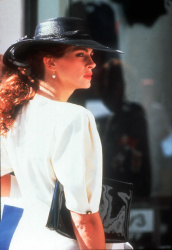 Richard Gere, Julia Roberts - Промо стиль и постеры к фильму "Pretty Woman (Красотка)", 1990 (35хHQ) QLp5CaSC