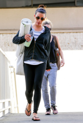 Lea Michele - Lea Michele - leaving a yoga class in Hollywood, February 2, 2015 - 43xHQ Re59twjW