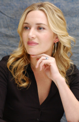 Kate Winslet - Kate Winslet - Finding Neverland press conference portraits by Vera Anderson (Hollywood, November 10, 2004) - 3xHQ Suo8Bj0p