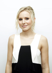 Kristen Bell - Kristen Bell - "When In Rome" press conference portraits by Armando Gallo (Beverly Hills, January 9, 2010) - 22xHQ UEHTLbI9