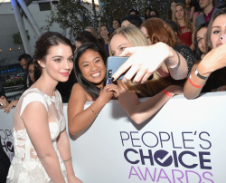 Adelaide Kane - 40th People's Choice Awards held at Nokia Theatre L.A. Live in Los Angeles (January 8, 2014) - 52xHQ XL9TIFWR